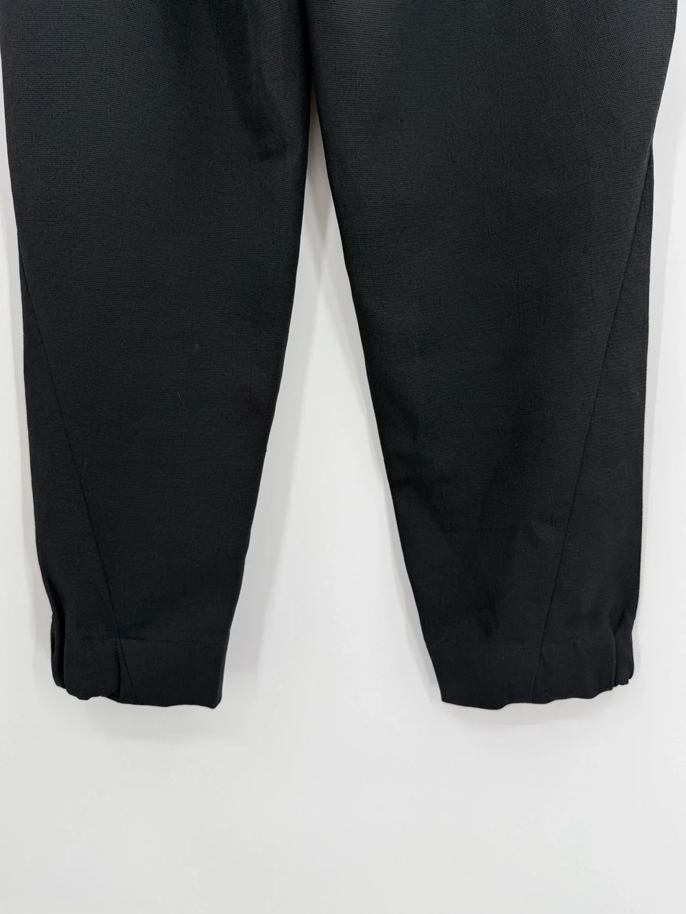 Aritzia Babaton Cohen Tapered Pull On Trouser | Black | Small